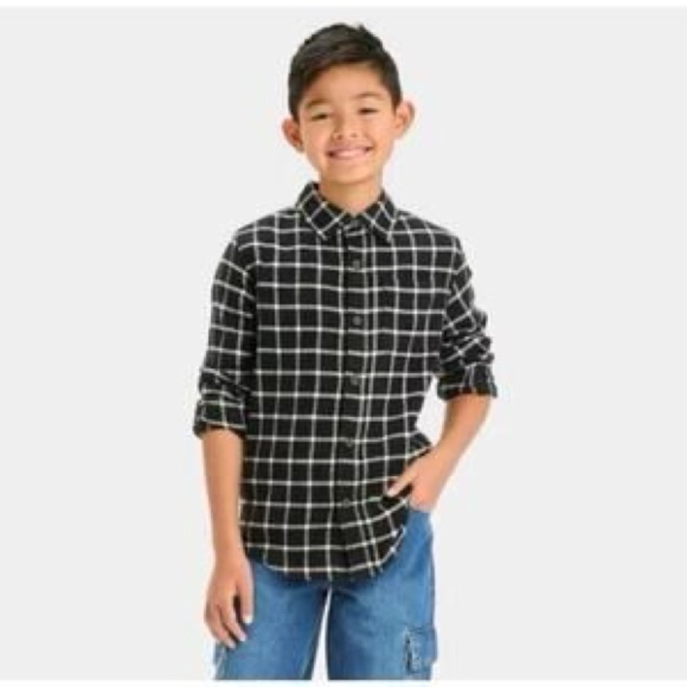 Cat & Jack boys' long-sleeve flannel button-down shirt
